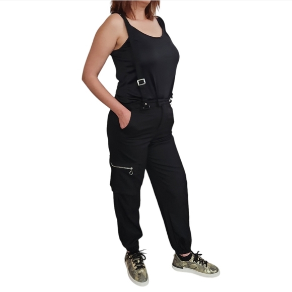 Hot Topic Black Strap Suspender Ultra Hi-Rise Jogger Pants - Picture 2 of 14